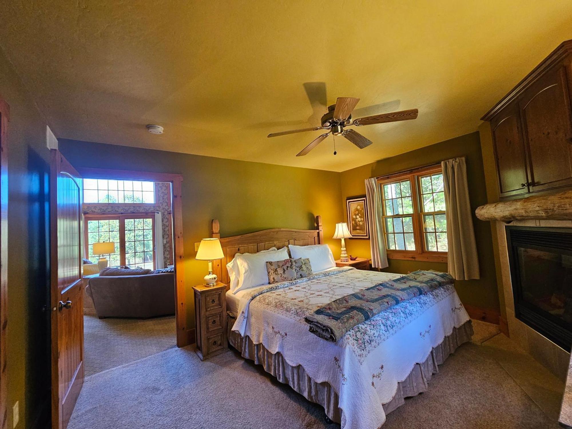 Chanticleer Cabins Sturgeon Bay Extérieur photo